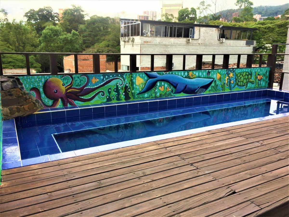 Casa Kiwi Hostel Medellin Bagian luar foto