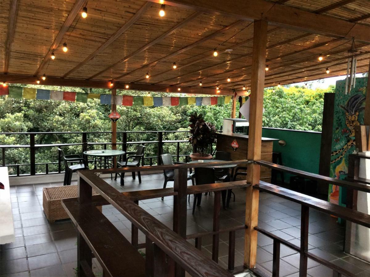 Casa Kiwi Hostel Medellin Bagian luar foto