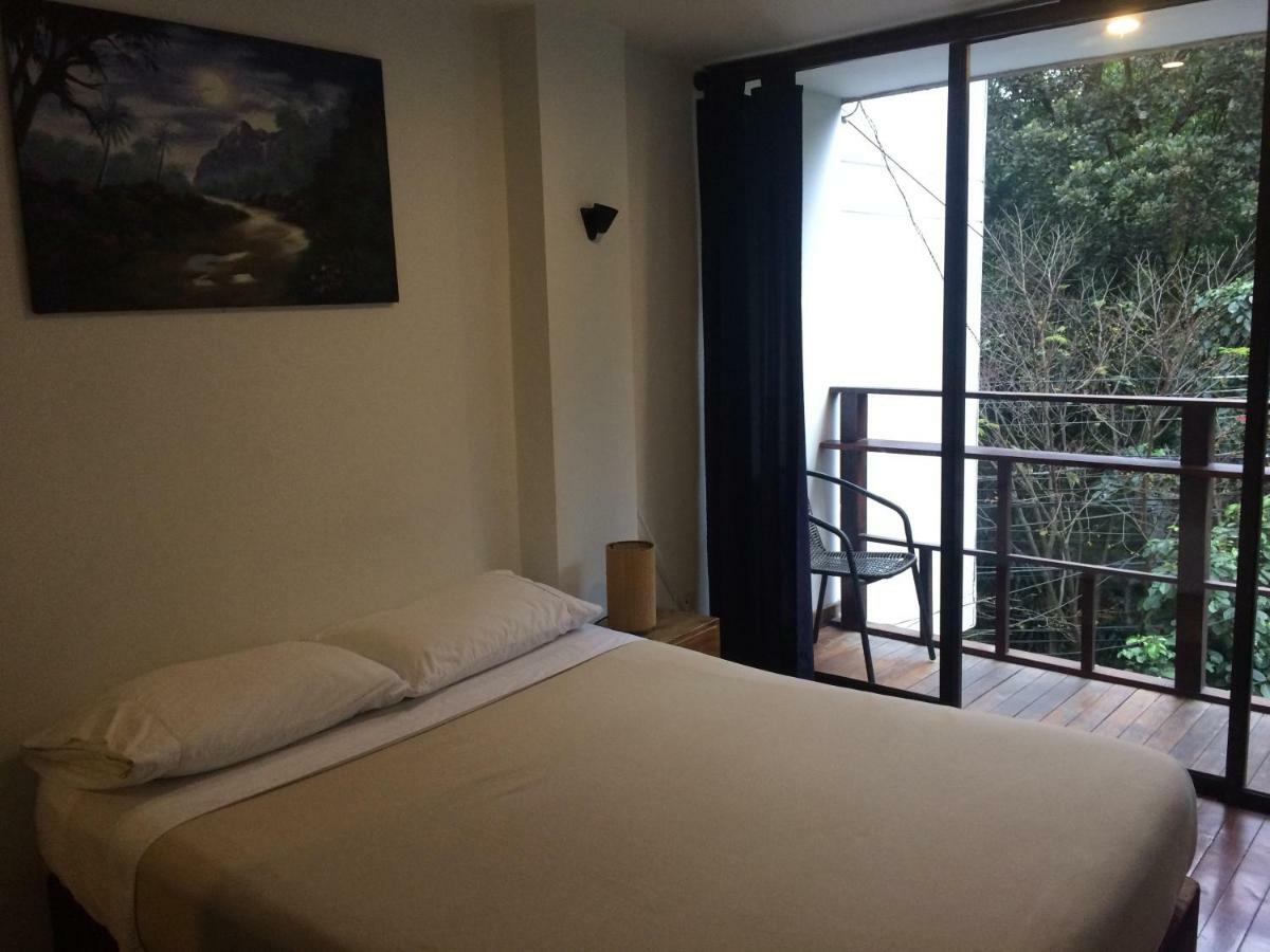 Casa Kiwi Hostel Medellin Ruang foto